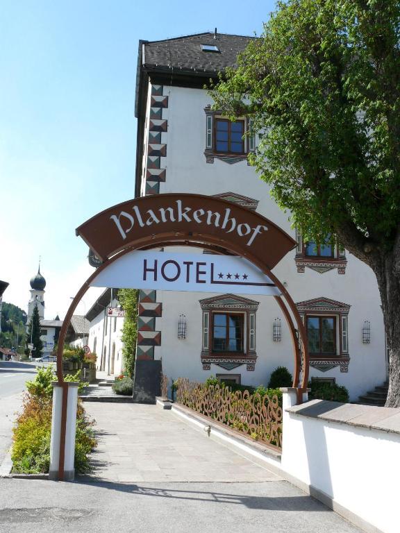 Hotel Plankenhof B&B Pill Exteriör bild